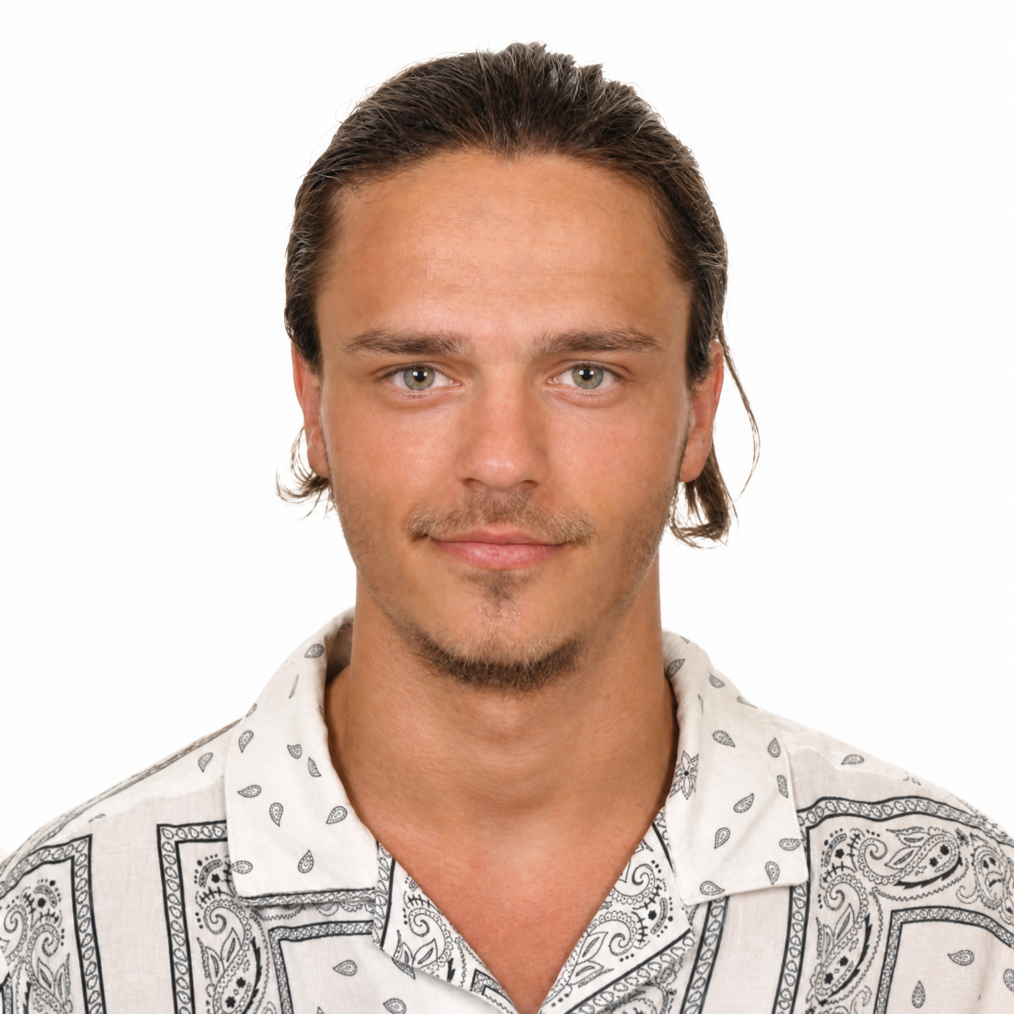 Kastriot Tanaj, Co-Founder · SEO & Strategie bei ALBO Systems